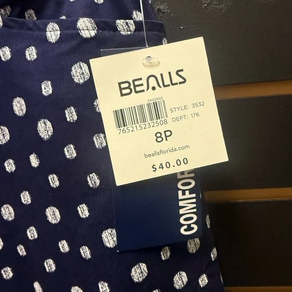 NWT Coral Bay Petite Polka Dot Capris Pull On Pants 8P Navy White - Picture 3 of 5